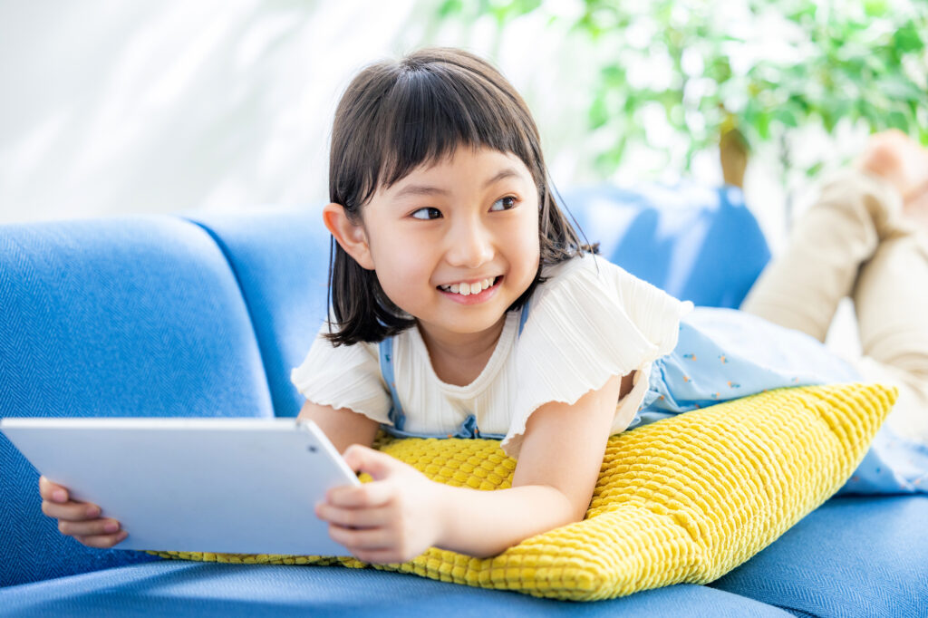 動画を見る不登校の子